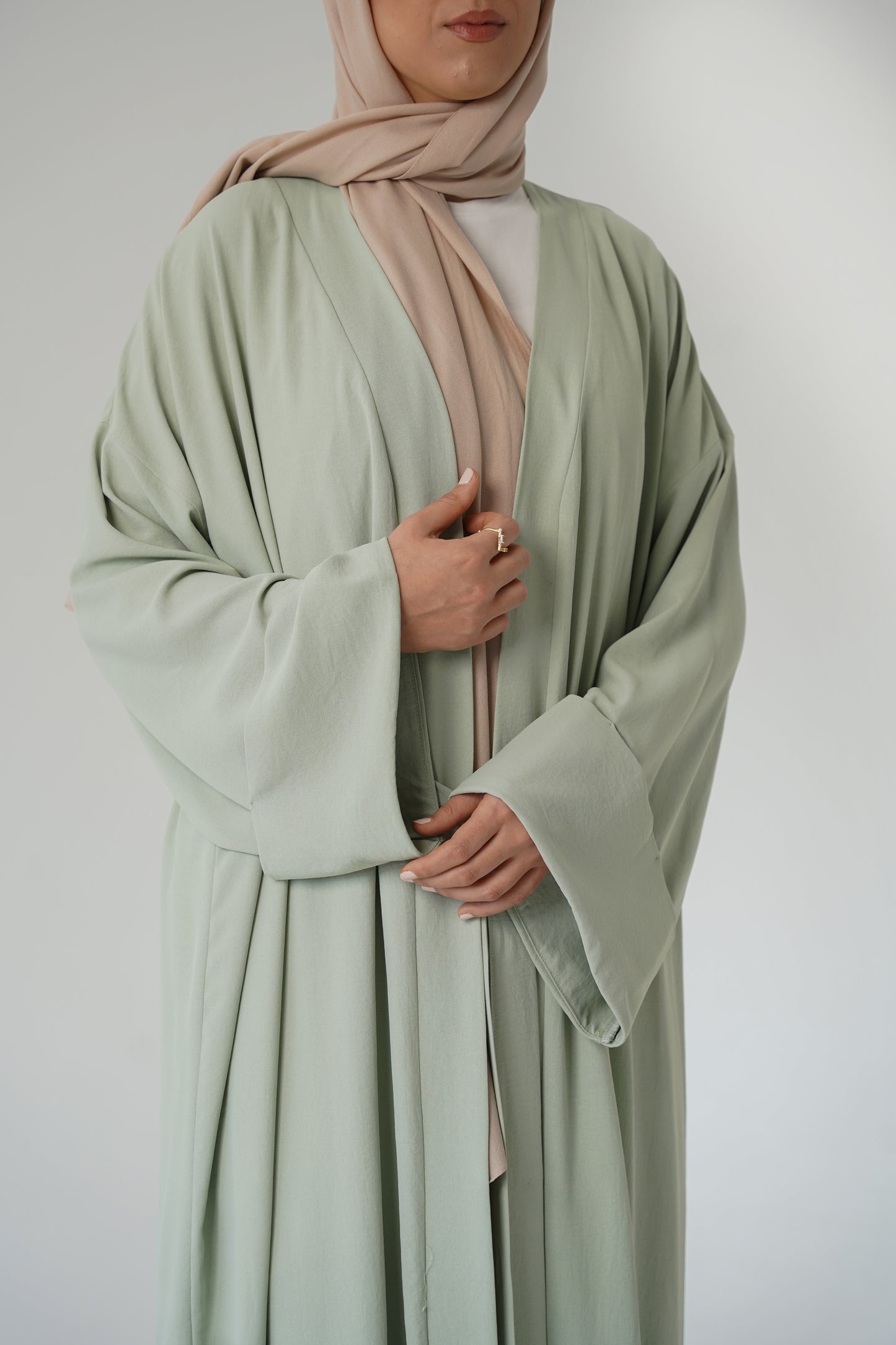 Nisaje Abaya  - Mint
